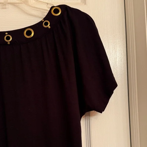 INC brand Black Short Sleeve Top with Gold Eyelet V-Neckline. Size Small - Picture 10 of 12